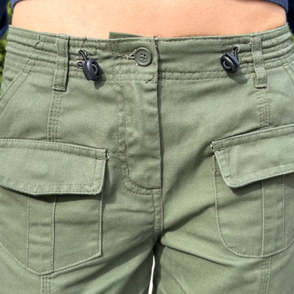 Brandy Melville Kim Cargo Pants Small - Picture 5 of 9